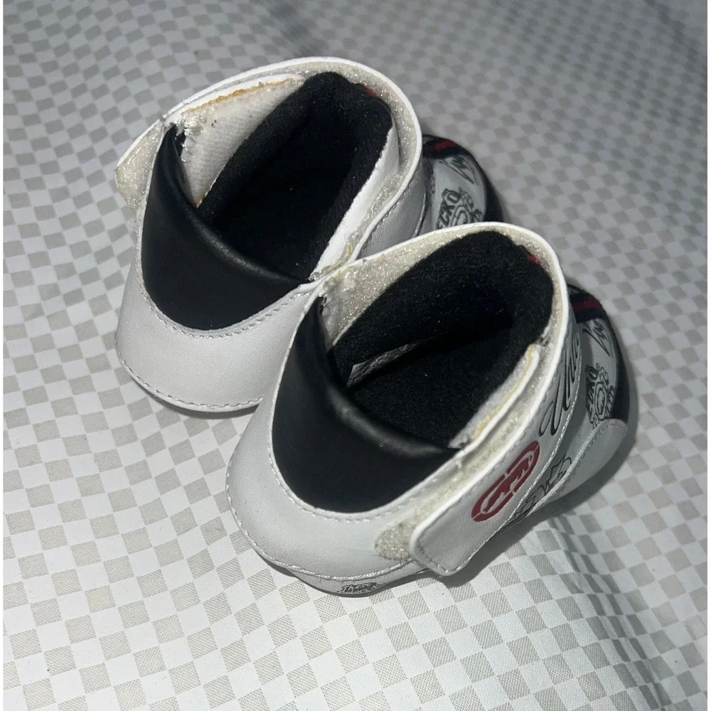 Ecko‎ Unltd Clout II Crib Shoes Baby Size 2 White Black Red Graffiti Sneakers